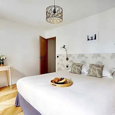 Hotel Charming Apartment- 2br/6p - Le Marais 3*